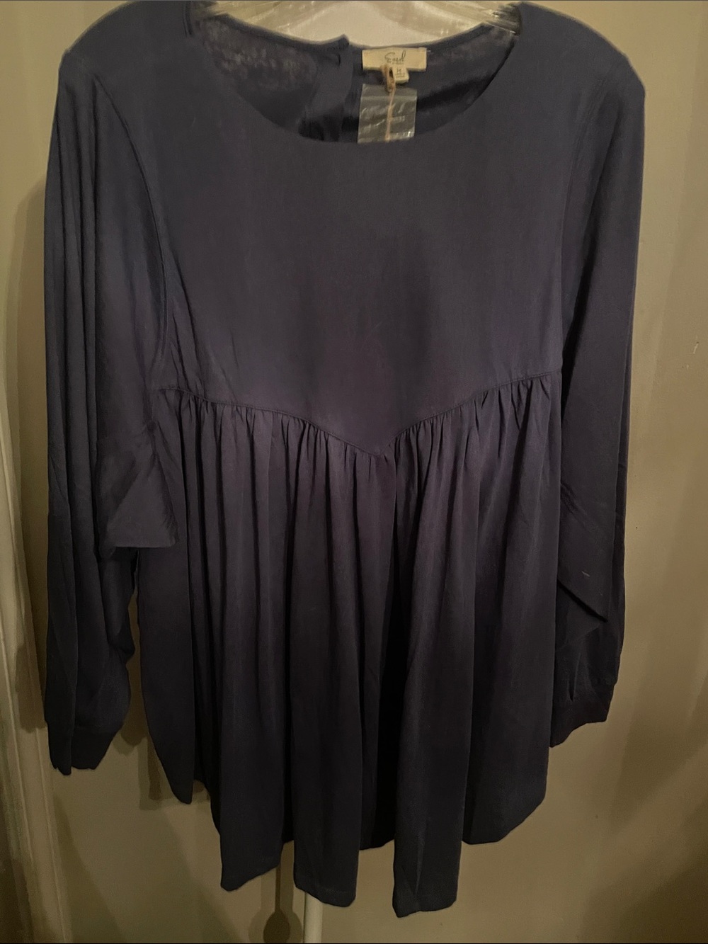 easel Navy Long-Sleeve Peasant Tunic
